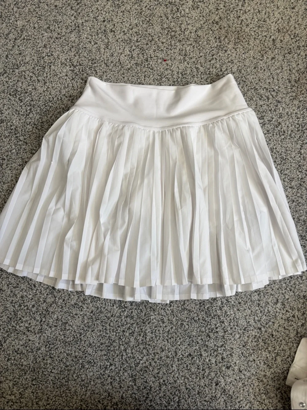 ALO Yoga White Grand Slam Tennis Skirt